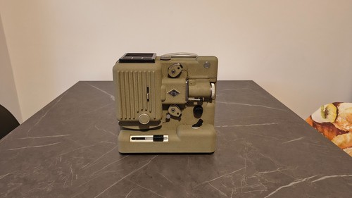 Proiettore vintage 8mm eumig - vintage,